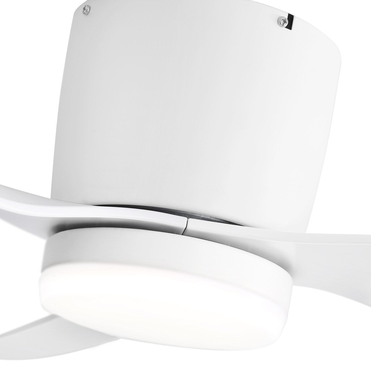 52 Inch Black/White Flush Mount LED Ceiling Fan with Lights Remote(3-Blade)