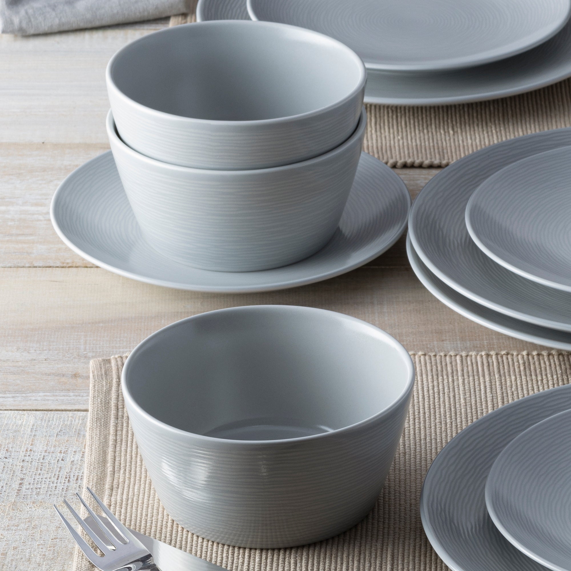 Noritake Colorscapes Swirl 12-Piece Coupe Dinneware Set, Service For 4