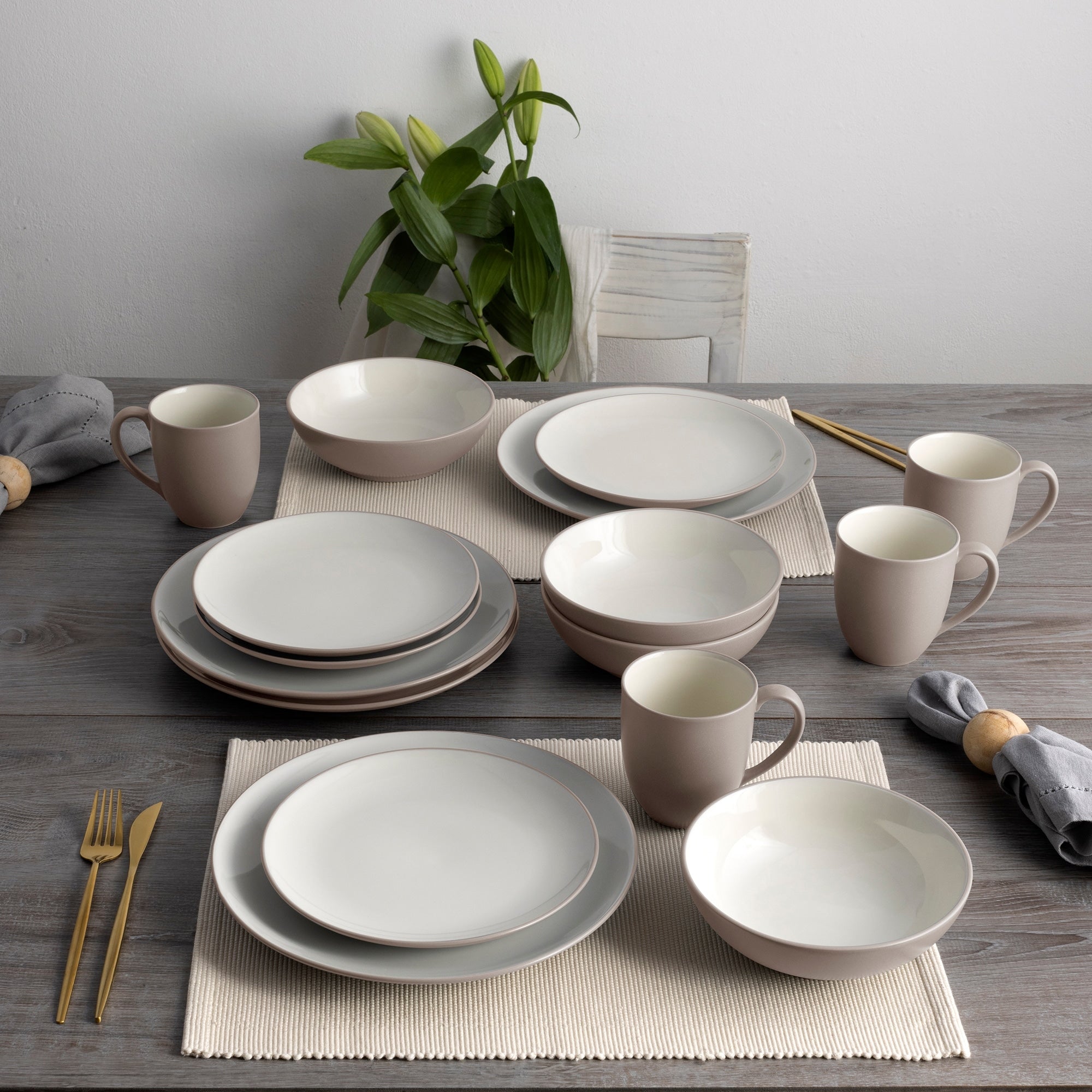 Noritake Colorwave 16-Piece Coupe Dinnerware Set, Service For 4