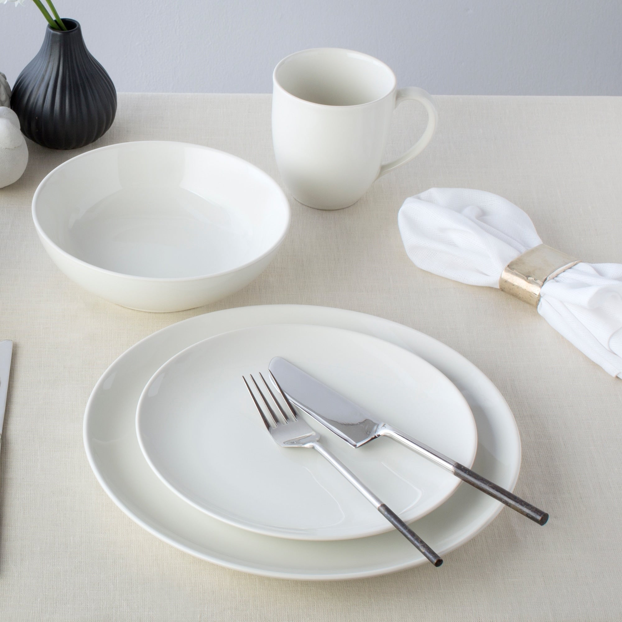 Noritake Colorwave 16-Piece Coupe Dinnerware Set, Service For 4