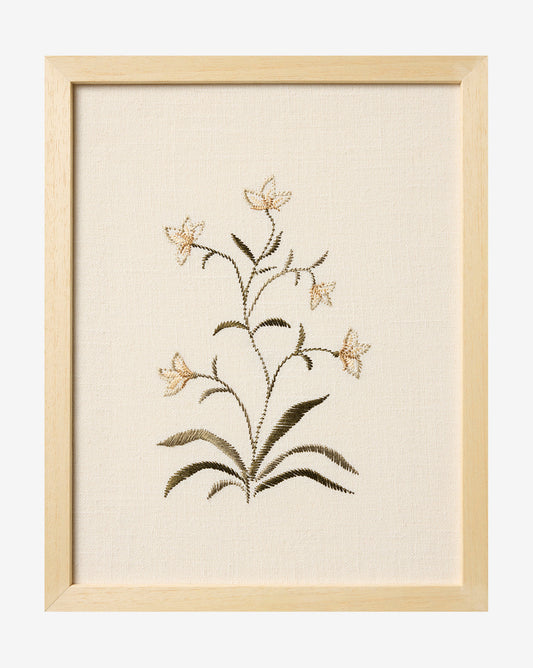 Fleurs de lutin brodées