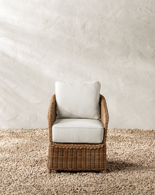 Chaise de salle à manger d'extérieur Haviland avec rayures taupe et plantes vivaces